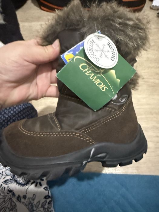 Продам сапожка размером 25,26