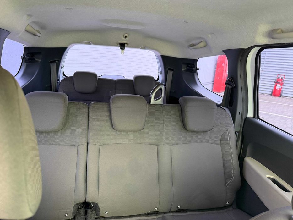 Dacia Lodgy 1.6MPI 7 Locuri