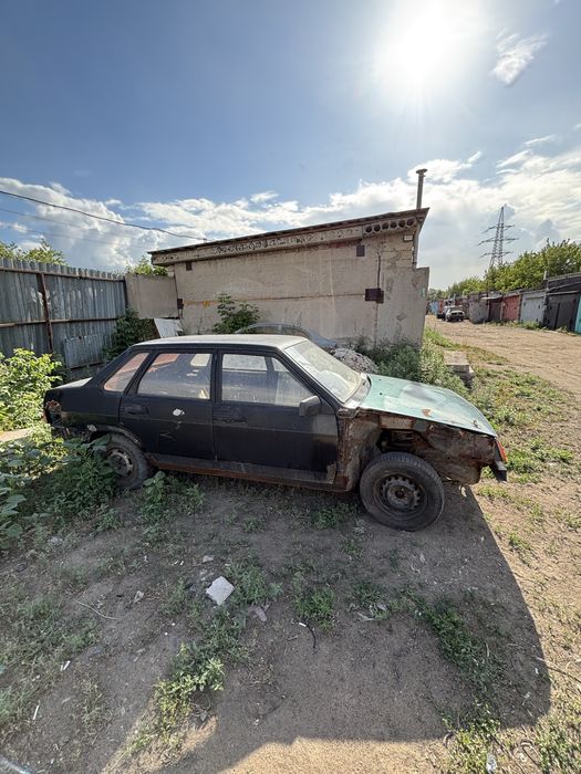 Продам ваз 21099