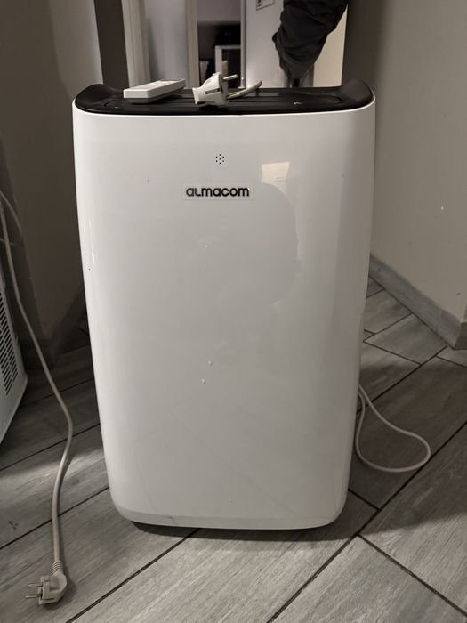 Продам напольные кондиционеры б/у