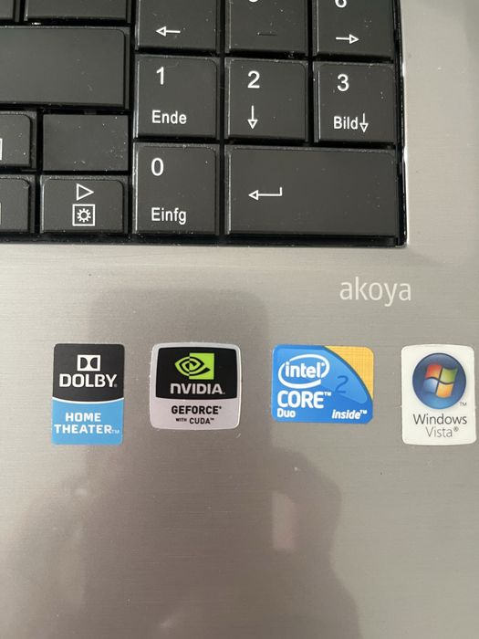 Ноутбук  Medion Akoya