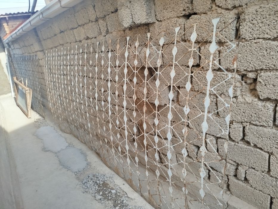 Забор штамповка железный