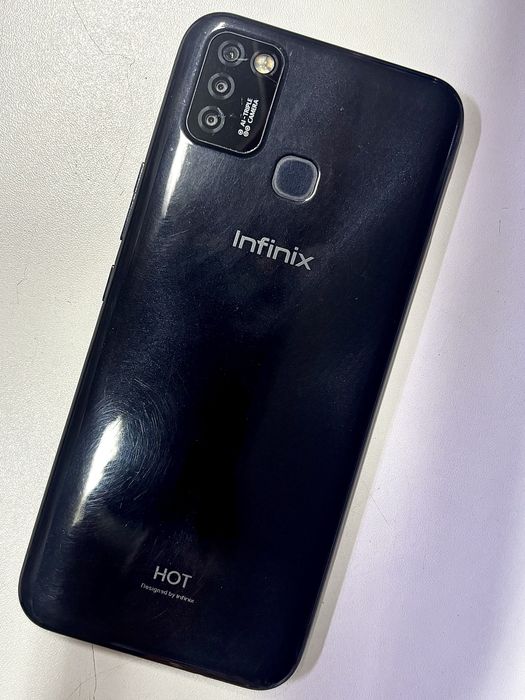 Продам Infinix HOT 10 Lite
