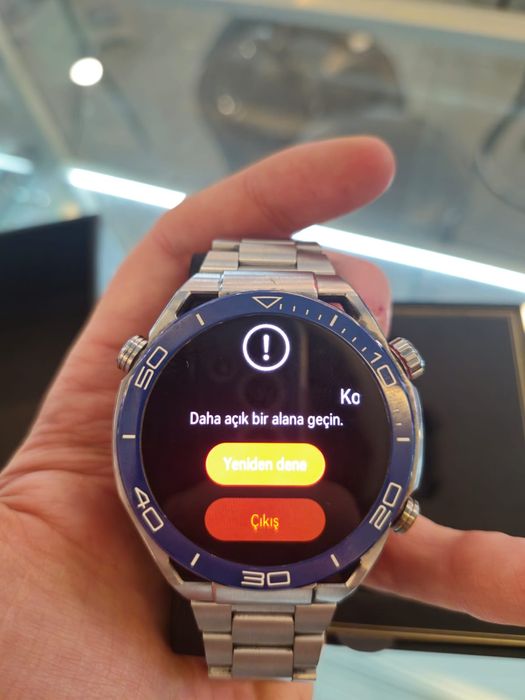 Чясы Huawei Ultimate