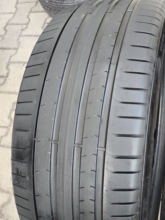 265 35 21 Pirelli