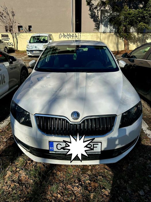 Vând urgent autoturism skoda!!!
