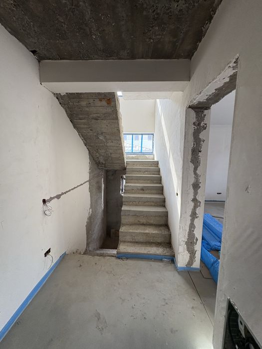 De vanzare duplex