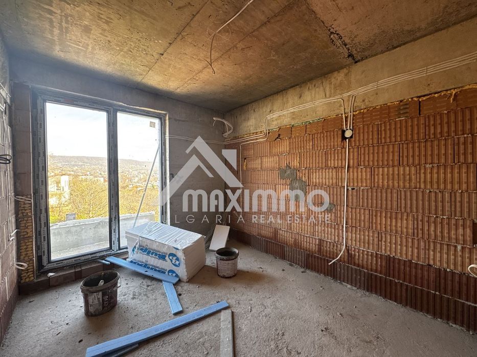 Продава се Тристаен апартамент в Варна, Цветен квартал - 110 кв.м за 714 €/кв.м - Снимка #10