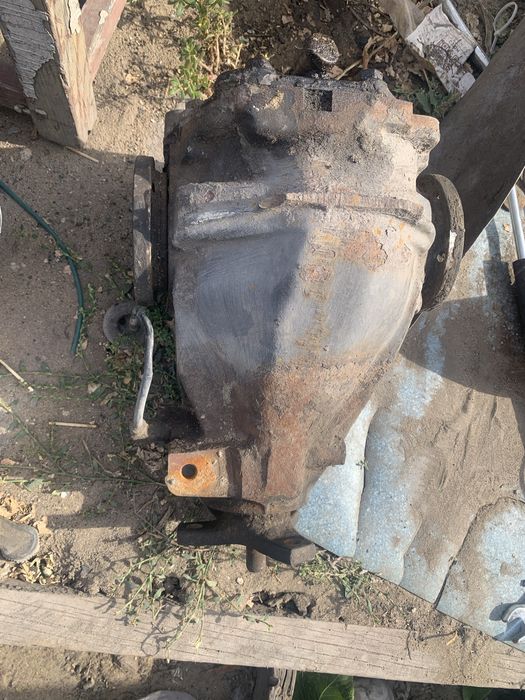 Запчасти на мерседес с280 w202