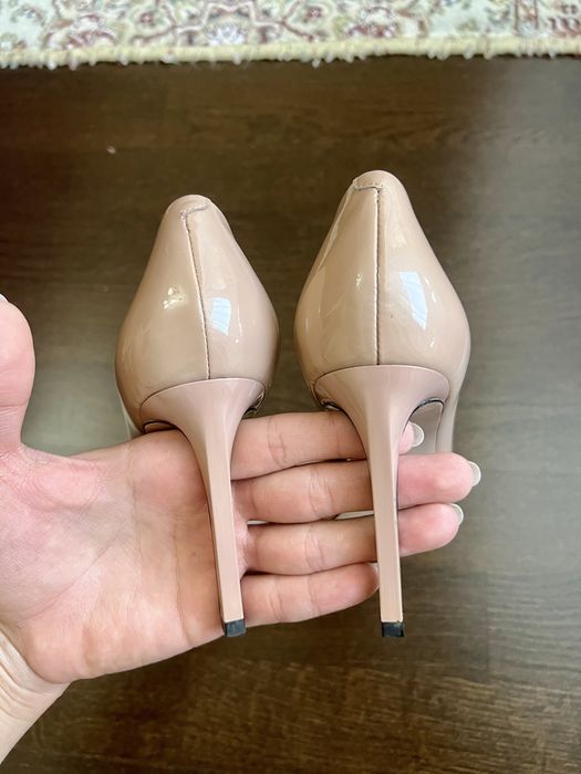 Женские туфли