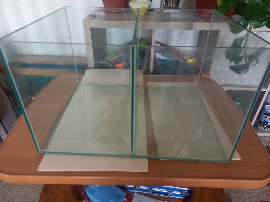 Продам 100л аквариум