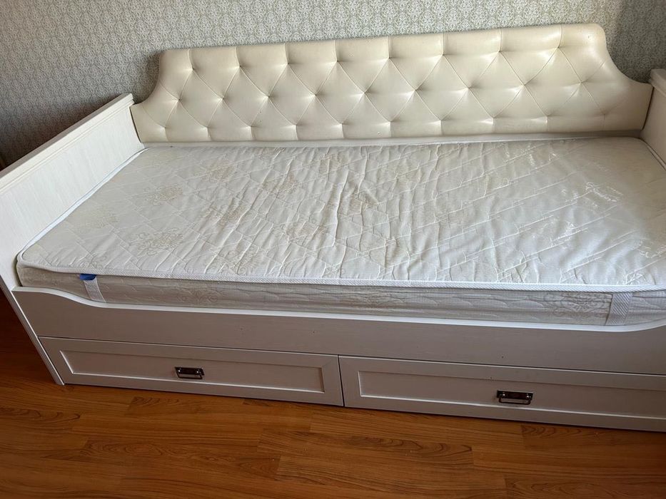 Кровать в отличном состоянии