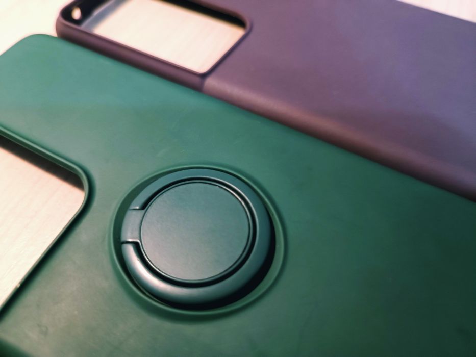 Продам чехлы на Samsung S 21 Ultra