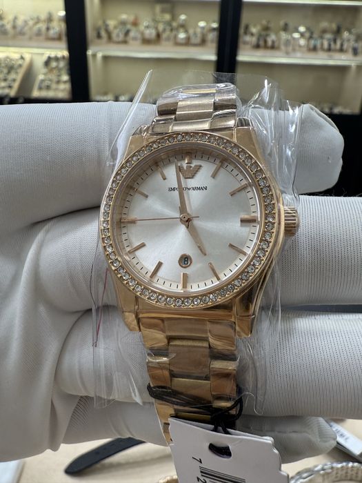 Новогоднии Скидки Emporio Armani