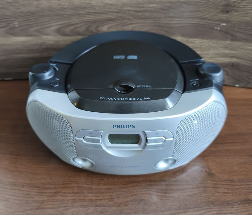 PHILIPS - CD / Радио