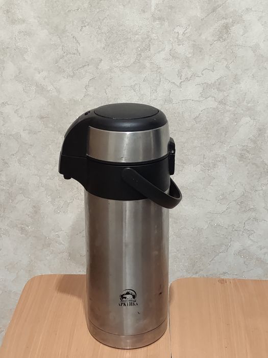 Термоз большой для поездок