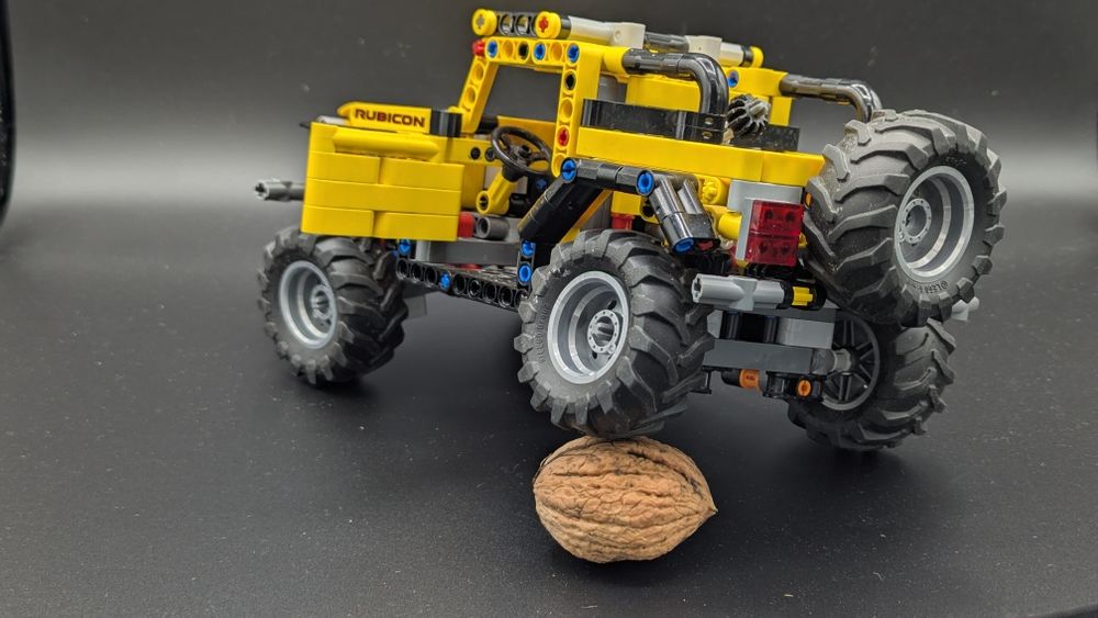 Lego Technic Jeep Wrangler 42122