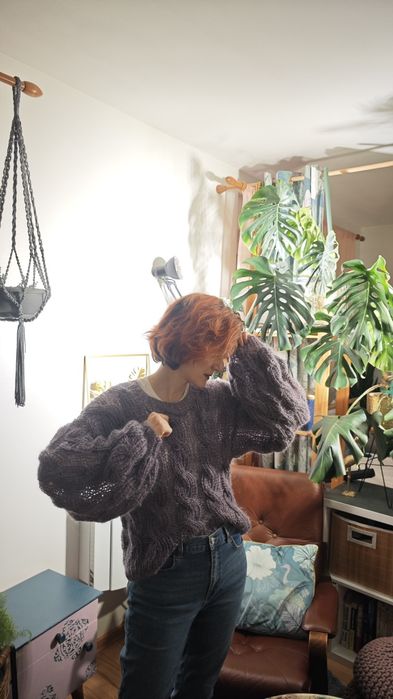 Подарък за изтънчени дами - пуловер от 100% чист мохер