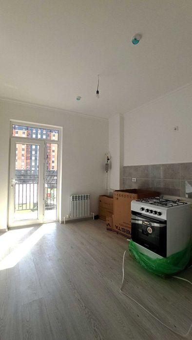 Срочно сотилади. 1 хона 2 этаж. Мусаффо МАСКАН ТЖМ. Водник ID:OY 61