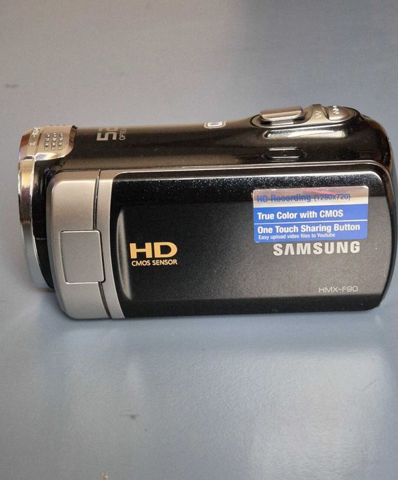 Vanduta ! Camera video Samsung HMX-F90. Stare tehnica si estetica ok
