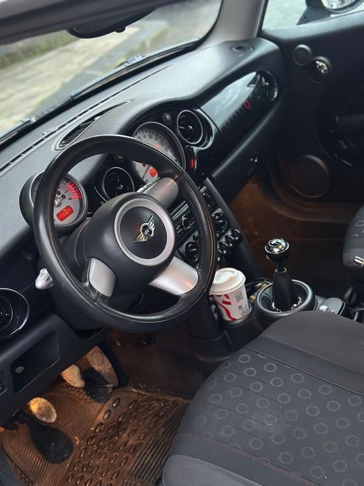 Autoturism mini cooper