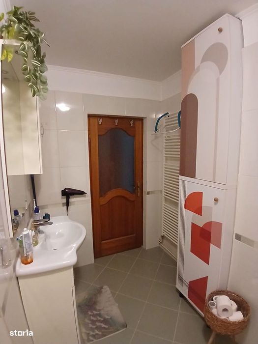 Vand apartament complet utilat, 4 camere, Gheorgheni