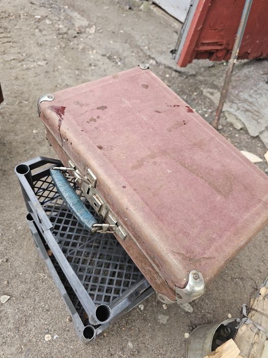 Чемодан  времен СССР