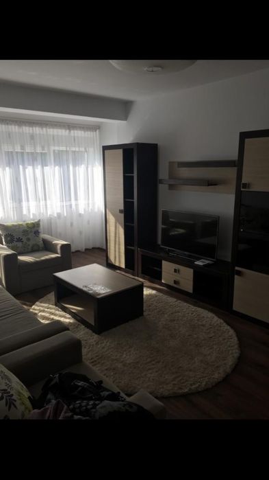 Vând apartament cu 2 camere ultracentral