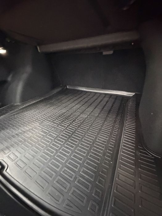 Tesla Model 3 2023 — 4