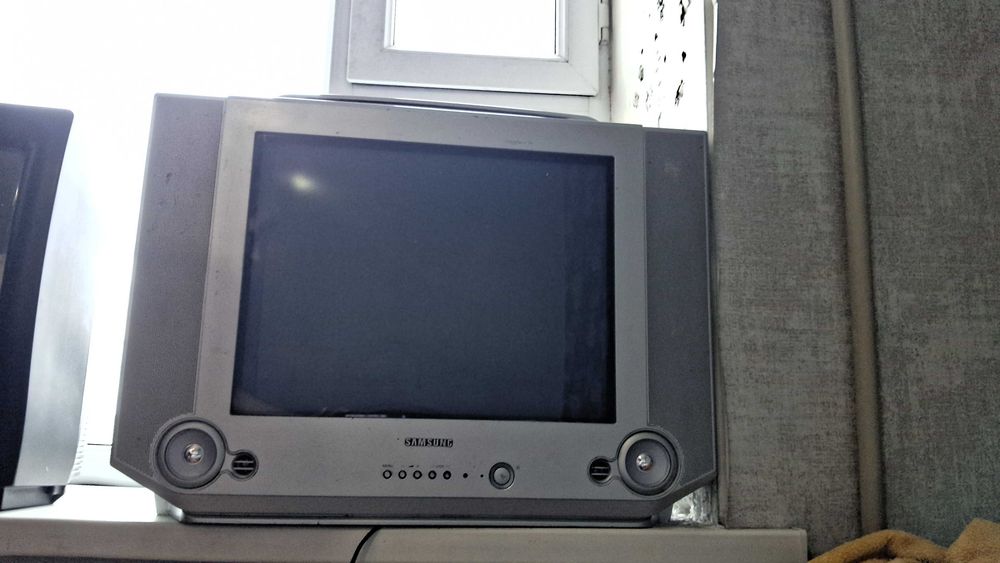 Продам 2 телевизора