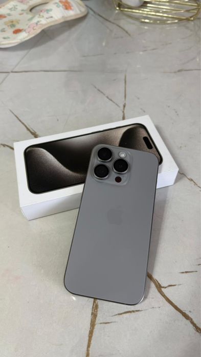 Продам Iphone 15 pro