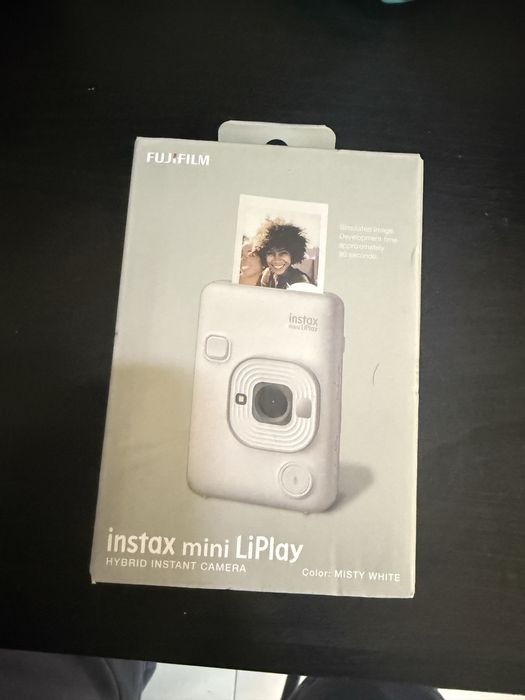 Instax Mini LiPlay 2 Alb Aparat Foto Instant Nou Sigilat