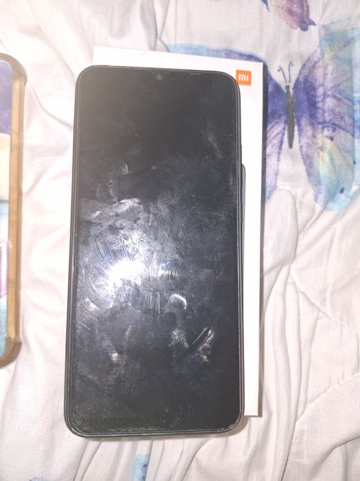 Редми 9с  идял с