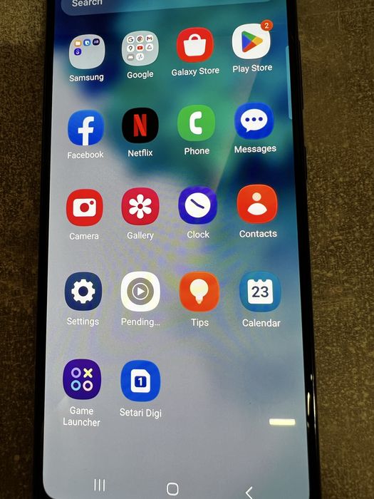 Samsung Galaxy S20 FE 5G, funcționează perfect.