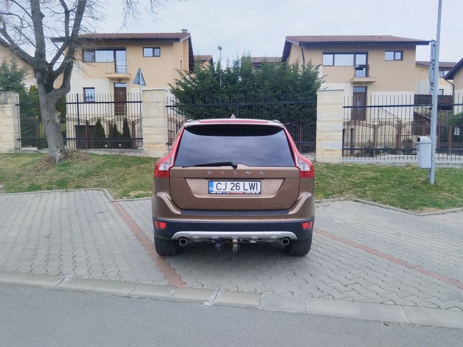 Vând  Volvo XC60 2,4 diesel 2010 cutie automata
