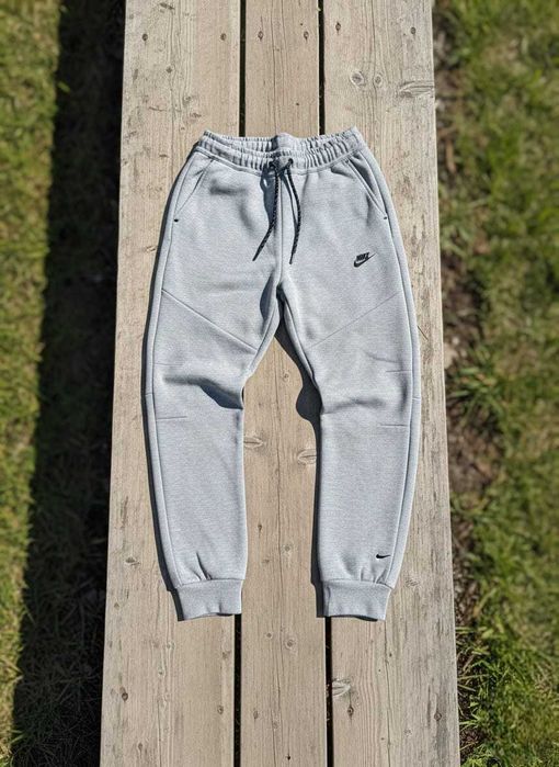 Trening Nike TECH Fleece Gri - Bumbac 100%