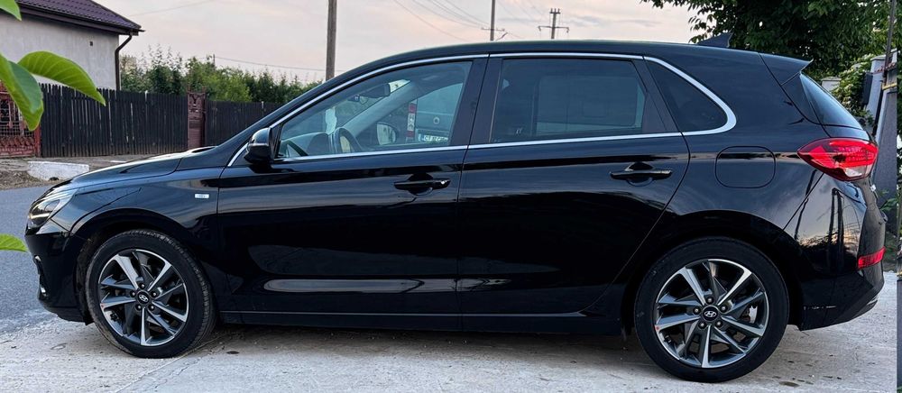 HYUNDAI i30 2024 — imagine 3