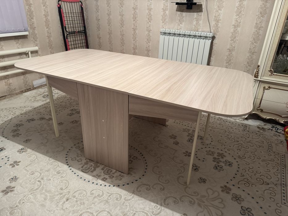Продам раскладной стол, почти новый
