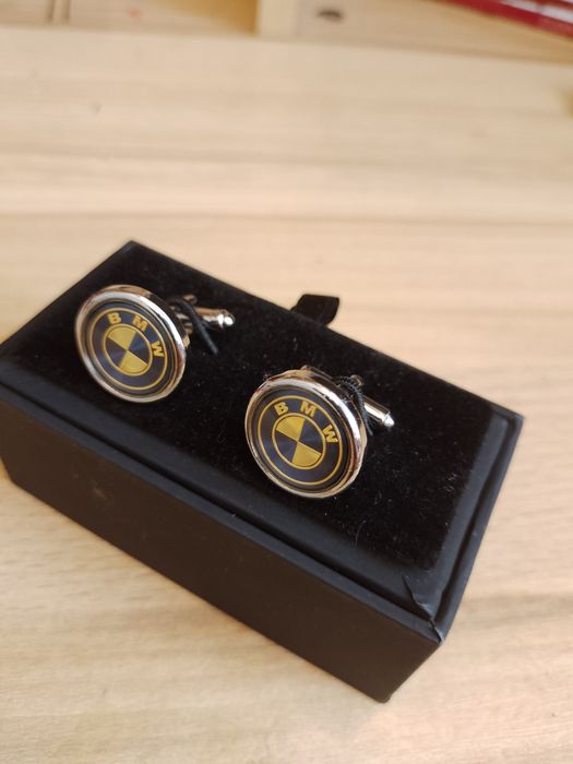 новые запонки Бмв