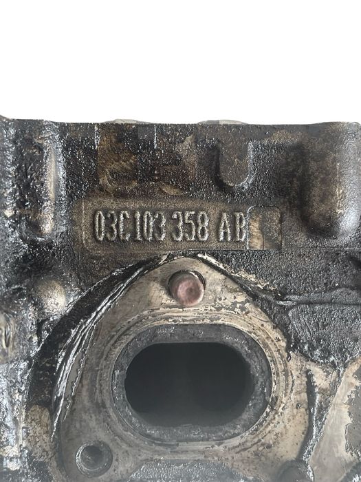 Chiulasa Motor Volkswagen Golf V 1K1 2003 - 2009 1.4 Tsi Blg 03C103358