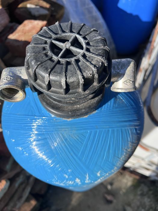 Бутилка за йонообменна смола