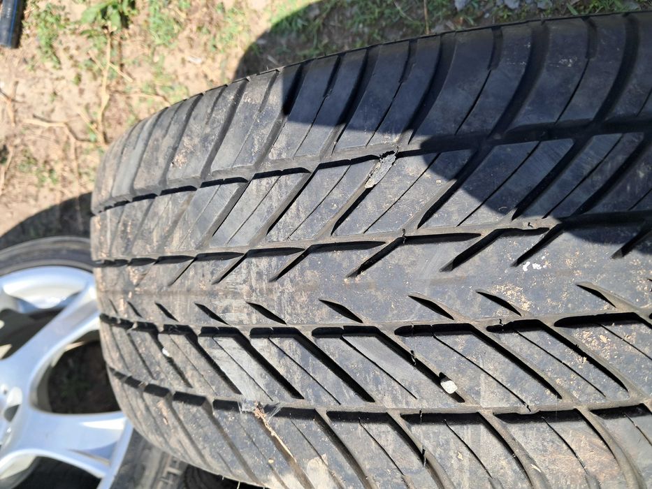 Vand jante aluminiu cu anvelope de vara