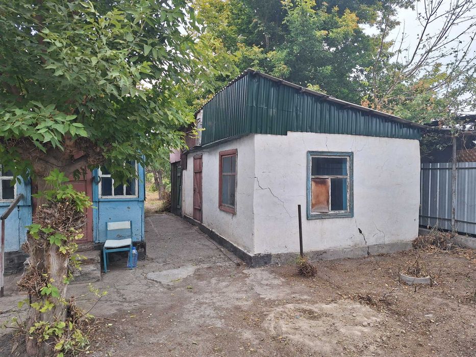 Продам дом в центре - не дорого