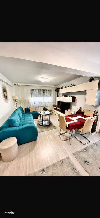 Apartament, 3 camere, la mare