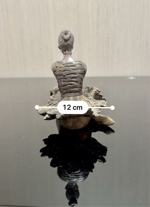 Балерина статуетка