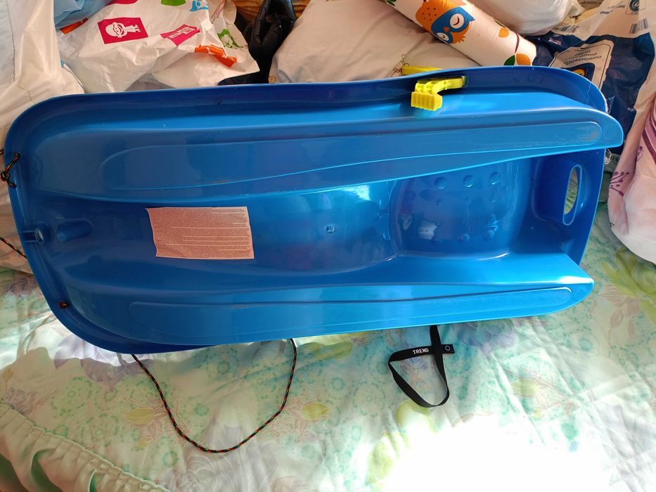 Пластмасова шейна