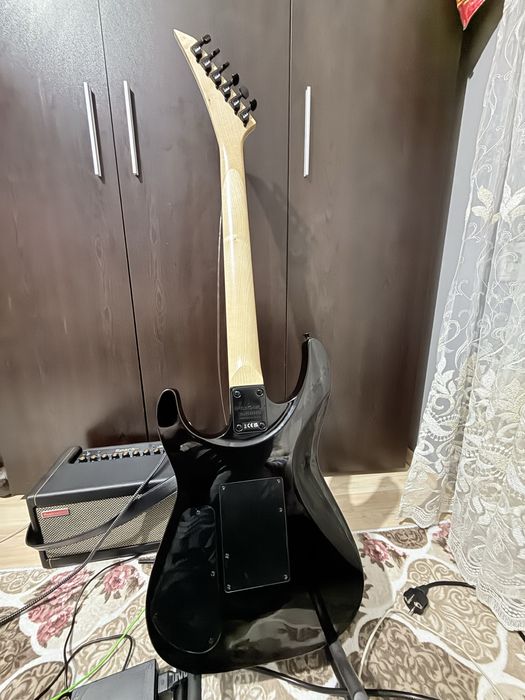 Jackson js32q transparent green burst електрическа китара