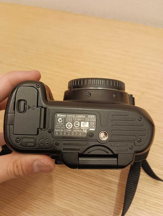 Nikon D5000 жирный комплект