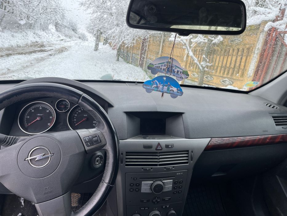 opel astra h 1.7
