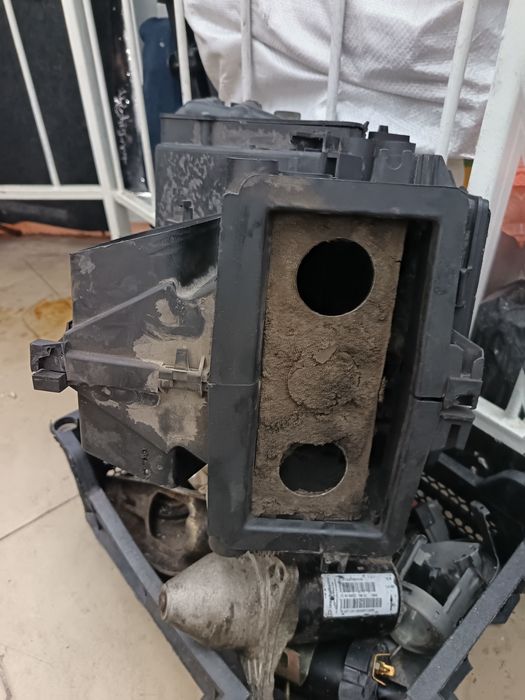 Ауди б4 корпус печки